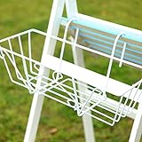 El estante para macetas se puede colgar en el balcón para que las plantas absorban la luz solar.