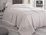 STILVOLLES DESIGN: das klare Muster und aktuelle Farben harmonieren perfekt zu jeder Bettwäsche, jedem Wohnstil. Ob rustikal, modern oder klassisch: der edle Farbton passt zu jedem Ambiente