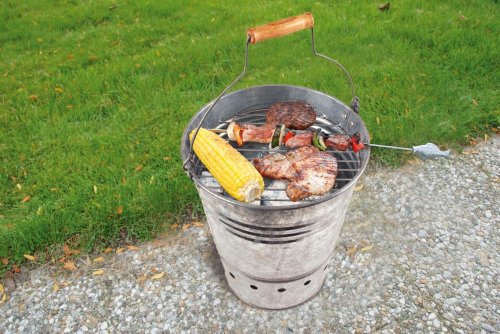 Esschert Design BBQ Eimer, Grilleimer, Grillkübel, Feuerkübel mit Griff, Holzelement am Griff, 34 cm hoch, Ø 30,5 cm - 2