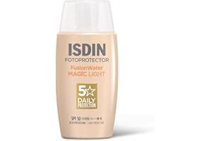 ISDIN Fotoprotector Fusion Water MAGIC SPF 50 Light (50 ml) | Crème Solaire Visage Teintée Couleur Naturelle | Ultra-légère, Protection Invisible
