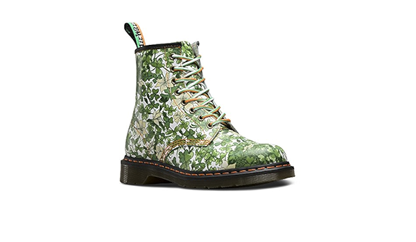 st patrick's day doc martens