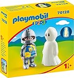 El agradable fantasma se ilumina en la oscuridad.