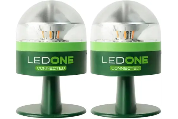 LEDONE Connected - Baliza V16 Homologada DGT con Geolocalizador obligatoria para 2026 con SIM y Datos pagados hasta 2038. Luz emergencia Coche Homologado DGT. Luz V16 Homologada DGT (2 Pack)