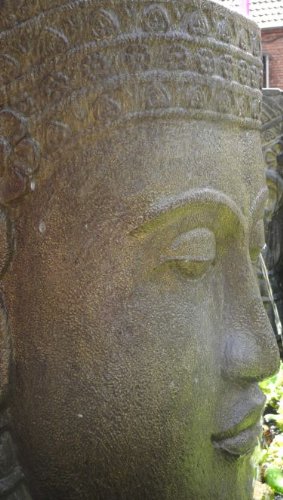 Wasserspiel Khmer Kopf, 84 cm hoch, Steinguss als Brunnen Buddha RARITÄT imposant - 2