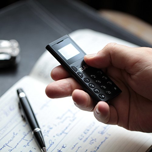 Elari NanoPhone C Mini Telefono GSM 850/900/1800/1900 Sincronizzazione Bluetooth Sync con Smartphone (iOS, Android), Lettore MP3, MicroSIM, MicroSD 32Mb, Radio FM, Registratore vocale