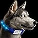 Produktbild Hunde Leuchthalsband LED Blinkhalsband Leuchtendes Halsbänder, JuzPetz Wiederaufladbare LED Hunde Sicherheits Halsband Hundehalsband Leuchtender Nacht Hundeband Reflektierende, blinkende sichtbare Kragen [Wasserbeständigkeit | 3 leuchtende Modi | Schnelle Freigabe Wölbungs] Einstellbare Hellem Halsband für Haustier mit USB Ladekabel - Mittel [34-47 cm] - Blau