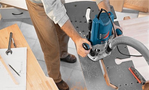 Bosch Professional GOF 2000 CE, 2.000 W Nennaufnahmeleistung, 8.000 – 21.000 min-1 Leerlaufdrehzahl, Parallelanschlag, Kopierhülse 30 mm, Spannzange 12 mm - 5