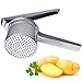 Produktbild Hausfelder Kartoffelpresse aus 18/10 Edelstahl/spülmaschinengeeignet/einsetzbar als Spaghettieispresse Kartoffelstampfer Presse und Stampfer für Kartoffeln EIS Früchte Gemüse