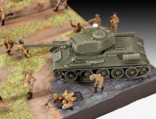 Revell 1:72 Scale Set Stalingrad Pzkpfw III and T-34