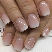 MouyouGlow Press-on Nails Kurz – Mandelform, Blumen-Gradient, 24 Teile Mit Nagelkleber