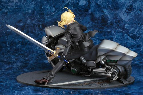 Fate/Zero: Saber Motored Cuirassier 1/8 PVC Figure