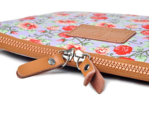 art&cherry © 7,9-8,4″ Universal Tablet PC Schutzhülle / Tasche aus feinstem Canvas Gewebe passend für z.B. Lenovo Yoga IdeaTab A8 Miix 2 , Dell Venue 8 Pro , Sony Xperian Z3 Tablet Compact , Huawei MediaPad M1 , Samsung Galaxy Tab , Asus VivoTab , Acer Iconia W4 , Asus MemoPad 8Zoll Muster 9 ( Blumen LILA) - 4