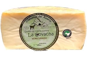 VEMOSA Queso semicurado de Cabra Payoya Artesano: Un viaje gustativo a la Sierra de Grazalema. La Covacha fusiona la tradición y la calidad en cada rincón de este queso excepcional. (1/2 Pieza 1KG APROX)