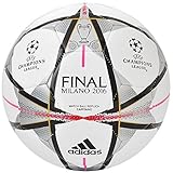 Balón de fútbol Finale Milano Capitano con estructura cosida a máquina para un toque más suave