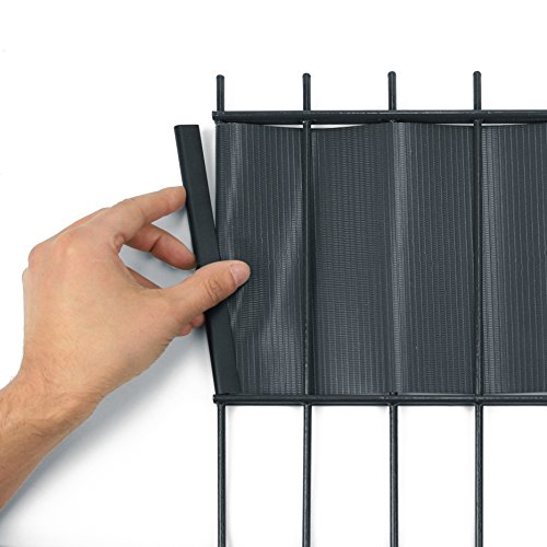 DON’T LOOK® Blickdichter Zaun-Sichtschutz und Lärmschutz für Doppelstabmatten, 35 m x 19 cm, Sichtschutz-Streifen, Zaunfolie, Windschutz, Balkon-Sichtschutz, Terrassen-Blickschutz, Sichtschutzband, Sichtschutzblende, aus witterungsbeständigem PVC (extrastark mit Gewebe durchsetzt), 100% UV-beständig, wetterfest, universal passend für alle Doppelstabmatten oder Stahlgitter mit Querdrahtabständen von 20 cm, verschiedene Farben, inkl. Befestigungs-Clips (Grau) - 5