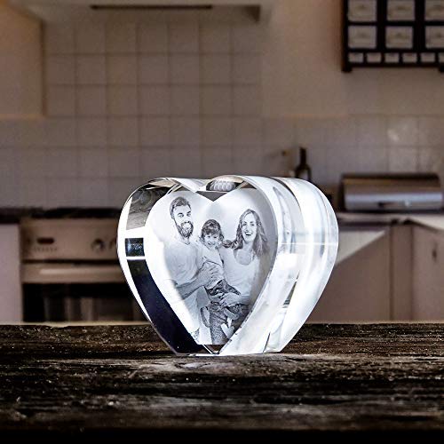 Isonio Glasherz mit Foto schönstes Foto in EIN Herz aus Viamant Glas gelasert - Foto im Kristallglas als Fotogeschenk (Größe L 100x90x60mm)