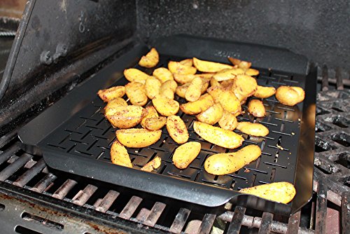 Santos Grillschale mit Griffen beschichtet – Grillpfanne, Grillkorb mit Perforierung als Grillzubehör, Gemüsekorb oder Servierschale für Gasgrill oder Holzkohlegrill - 6
