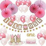 La decoración incluye: 1 juego de compartimentos de papel (2 piezas de 8 pulgadas + 2 piezas de 12 pulgadas + 2 piezas de 16 pulgadas); 1 paquete de una bandera; 1 pack de topper para cupcake; 1 guirnalda de papel de 2 m; 20 globos de látex de 12 pulgadas; sombrero.
