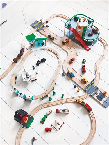 BRIO World - Parking Garage