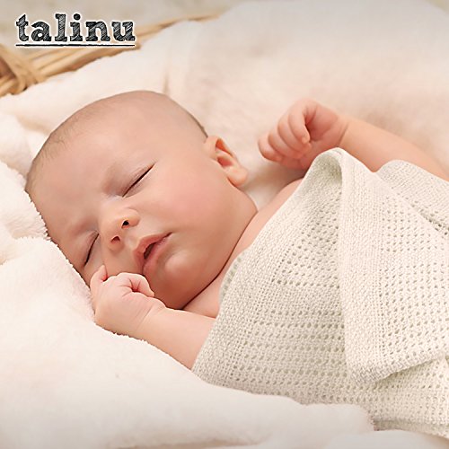 TALINU Erstlingsdecke mit Geschenkschleife aus 100 % Baumwolle | mit 2 Jahren Zufriedenheitsgarantie | Babydecke, Kuscheldecke, Strickdecke - 4