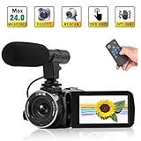 Haute qualité et technologie de pointe: camescope numerique avec 1080P 24,0 MP (max), écran tactile TFT-LCD 3,0 '' les vidéos sont claires et nettes; et en tant que camescope numerique full hd, vous pouvez l'utiliser pour un appel vidéo. Filmez-vous pendant que vous regardez à l'écran pour surveiller les prises de vue. Il se monte facilement sur un trépied afin que vous puissiez enregistrer chaque moment précieux de votre vie quotidienne avec ce caméscope.