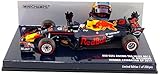 Minichamps – Miniatur Auto Red Bull RB13 Tag Heuer Winner Azerbaidjan GP 2017 Maßstab 1/43, 417170803, Rot/Blau/Gelb