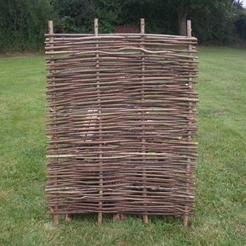 Preisvergleich Produktbild Haselnusszaun / Flechtzaun als Sichtschutz und Windschutz - Sichtschutzzaun 1 Stück, 100 cm x 120 cm
