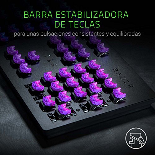 Razer Huntsman - Teclado mec  nico Gaming con switches optomec  nicos  Barra estabilizadora de Teclas  Memoria h  brida Local  RGB Chroma   QWERTY Espa  ol 