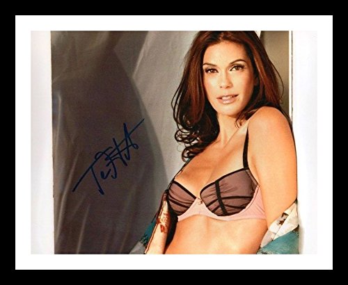 Preisvergleich Produktbild Teri Hatcher Autogramme Signiert Und Gerahmt Foto