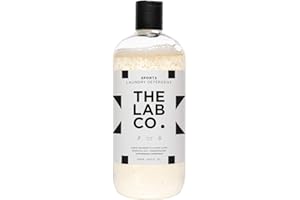 The Lab Co. Sports Laundry Wash. 500ml for up to 32 washes. Cuban Grapefruit and Ylang Ylang. For active-wear and swimwear. Non-Bio detergent suitable for hand-washing and machine washing.