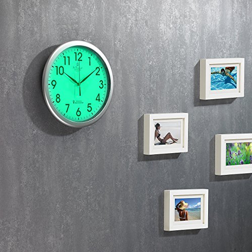 St. Leonhard Funk-Wanduhr mit Zifferblatt-Beleuchtung & Lichtsensor, kabellos - 5