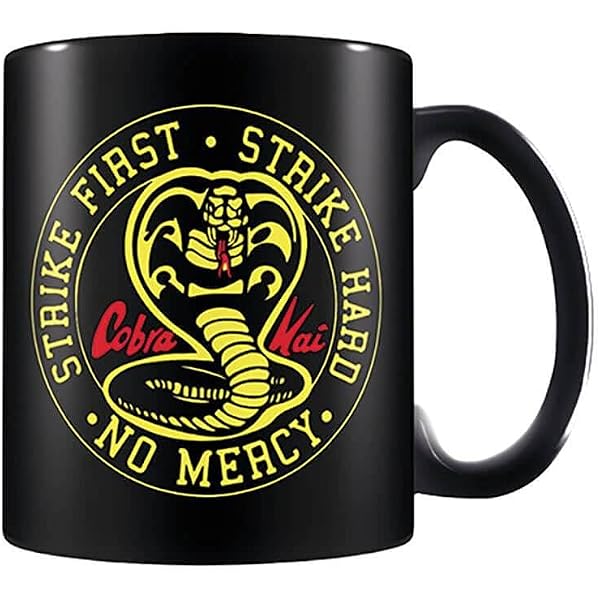 Cobra Kai Officially Licensed Round Patch Men's T-Shirt - Black