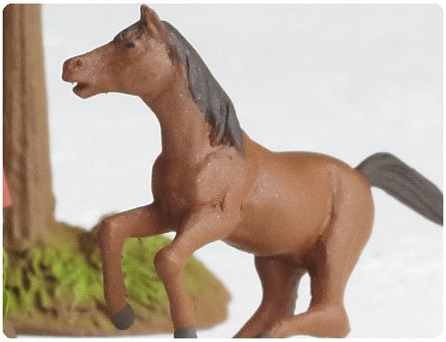 Godzilla Revoltech SciFi Super Poseable Action Figure #004 Baragon