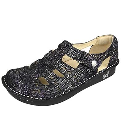 sorel knee high winter boots