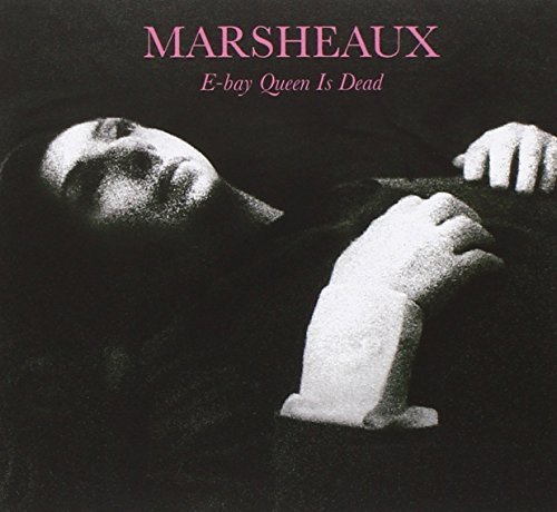 Preisvergleich Produktbild E-bay Queen Is Dead (Sophie) by Marsheaux