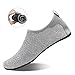 Produktbild Strandschuhe Badeschuhe Schwimmen Aqua Barfuß Wassersport Yoga Schuhe Leicht Rutschfeste für Damen Herren (Silber, 36/37EU)