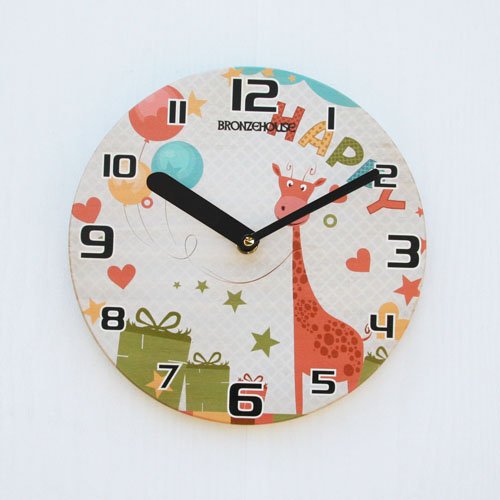 Decowall, WSC-010, Giraffe Wooden Wall Clock