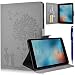 Produktbild iPad Pro 9.7 Hülle, Yokata Cover Flip PU Lederhülle Geprägt Löwenzahn Motiv Bookstyle mit Eingebautem Magnet Magnetverschluss Handyhülle Sehr Dünn Standfunction Case Backcover Tasche Karten Slot Schutzhülle Etui Brieftasche Cover + 1x Kapazitive Feder - Grau