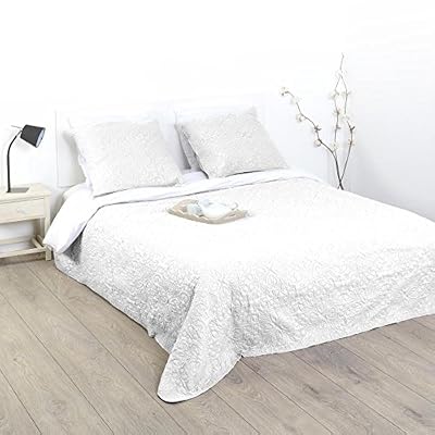Atmosphera Ensemble Dessus de lit matelassé avec ses 2 Housses de coussin - Doux et chaleureux - Grande taille - Coloris IVOIRE