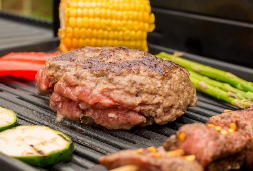 Andrew James – Hamburgerpresse mit Holzgriff für ¼ Pfund Burger + 100 Wachsscheiben – Ideal für Sommer BBQs – Auseinandernehmbar für Einfache Reinigung - 6