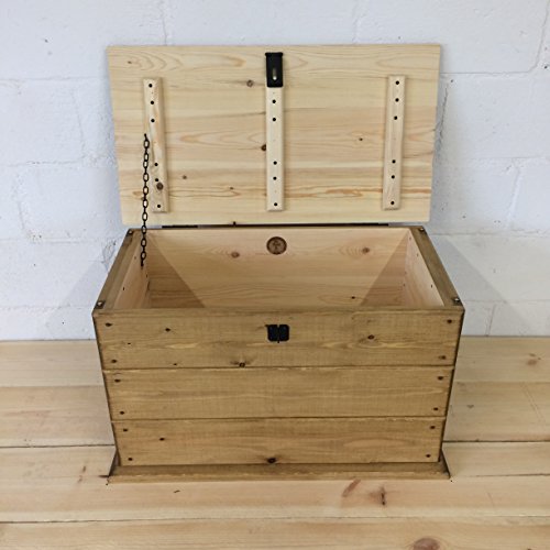 Handmade Solid Rustic Pine Trunk.Coffee Table.Boot/Toy Box. Linen Chest. Blanket Box