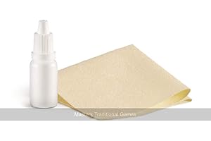 MASTERS TRADITIONAL GAMES Crokinole Wax Wipe Set (microfibre cloth 20ml wax)