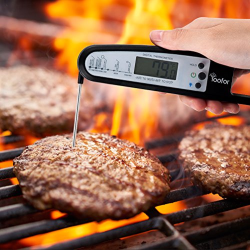 Yoofor Digitales Faltbares Lebensmittelthermometer, Direktes Ablesen mit Extralanger Messsonde zum Grille/BBQ, für Fleisch, Kuchen, Milch und Badewasser, Neueste 2016er Version mit Nachtsicht und Magneten zum Aufhängen - 9