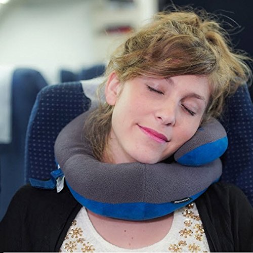 BCOZZY Kinnunterstützendes Nackenkissen– Unterstützt den Kopf, Nacken und das Kinn in maximalem Komfort in jeder Sitzposition, 2015 nominiert bei der Reiseartikel Show für die besten Reiseaccessoires und verfügbar in Erwachsenen oder Kindergrößen. Ein patentiertes Produkt. (ERWACHSENE GRÖSSE, GRAU) - 8