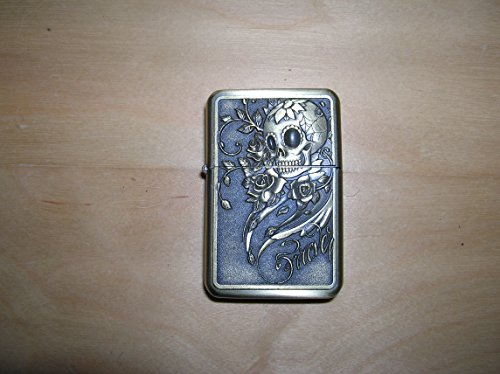 Preisvergleich Produktbild Benzin Feuerzeug Schädel mit 3D-design