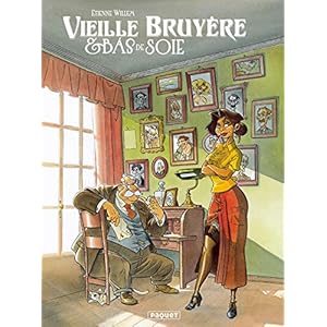 Vieille bruyère et bas de soie T1 : La Tache noire