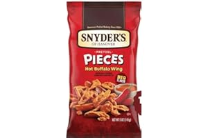 BROADWAY CANDY Snyder’s Pretzel Pieces Hot Buffalo Wings - Crunchy & Savoury Snacks Multipack - 8 Bags x 141 grams