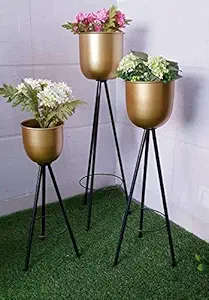 Wonderland Metal Planter Stand, Multicolour, standard, 3 Pieces