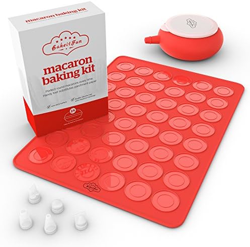 Bakeitfun Macaron Baking Kit, A Set Of Silicone Pastry Mat And Mold, Piping Bag &amp; Decorating Pen, 5 Different Nozzles And A Cover For Storing Batter, Also Perfect For Cupcakes And Cakes And The Likes