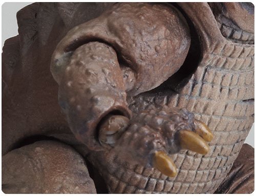 Godzilla Revoltech SciFi Super Poseable Action Figure #004 Baragon